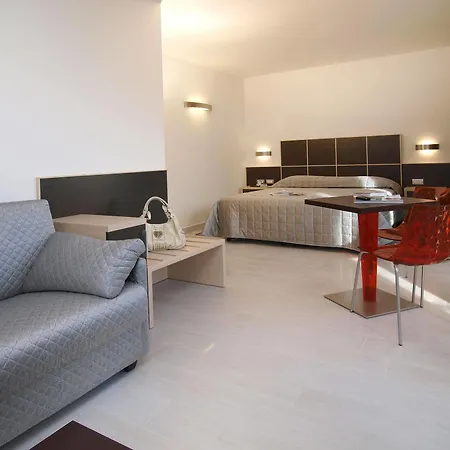 Hotel Garni Corallo 3*