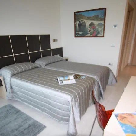 Garni Corallo Torbole Sul Garda