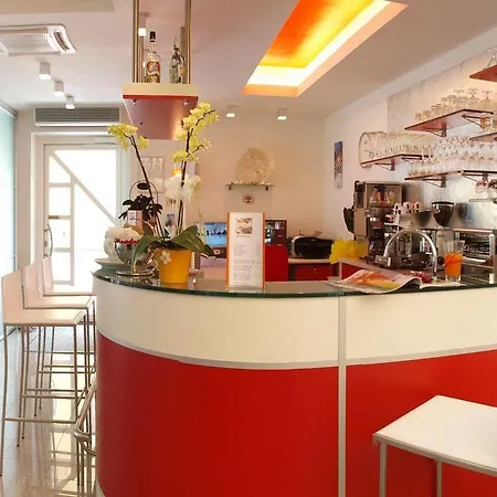 Hotel Garni Corallo 3*